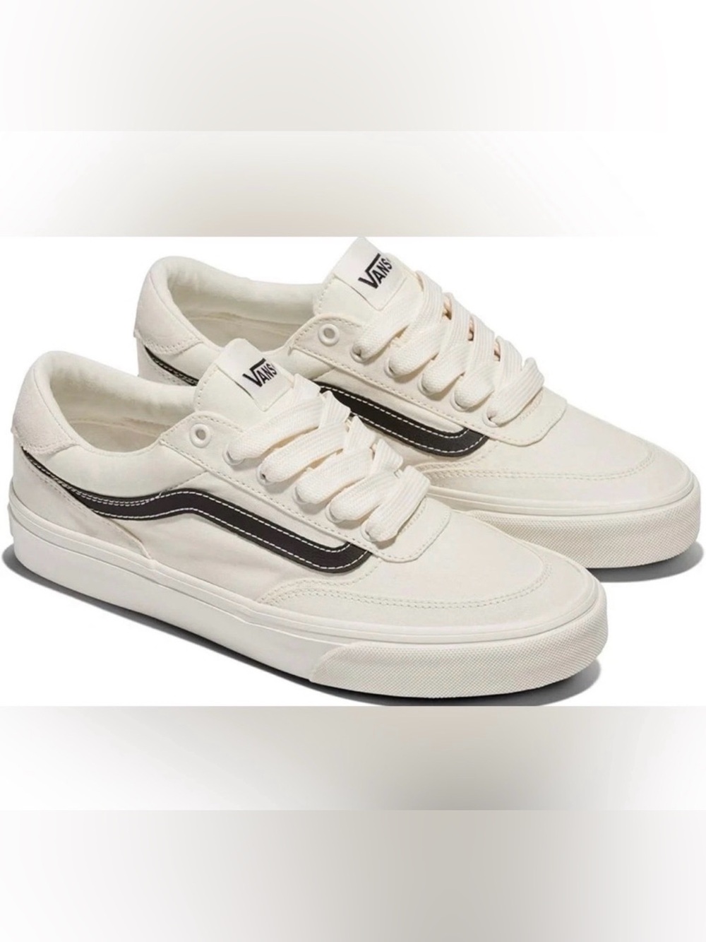Vans Men’s Cream Canvas Sneakers with Black Side Stripe